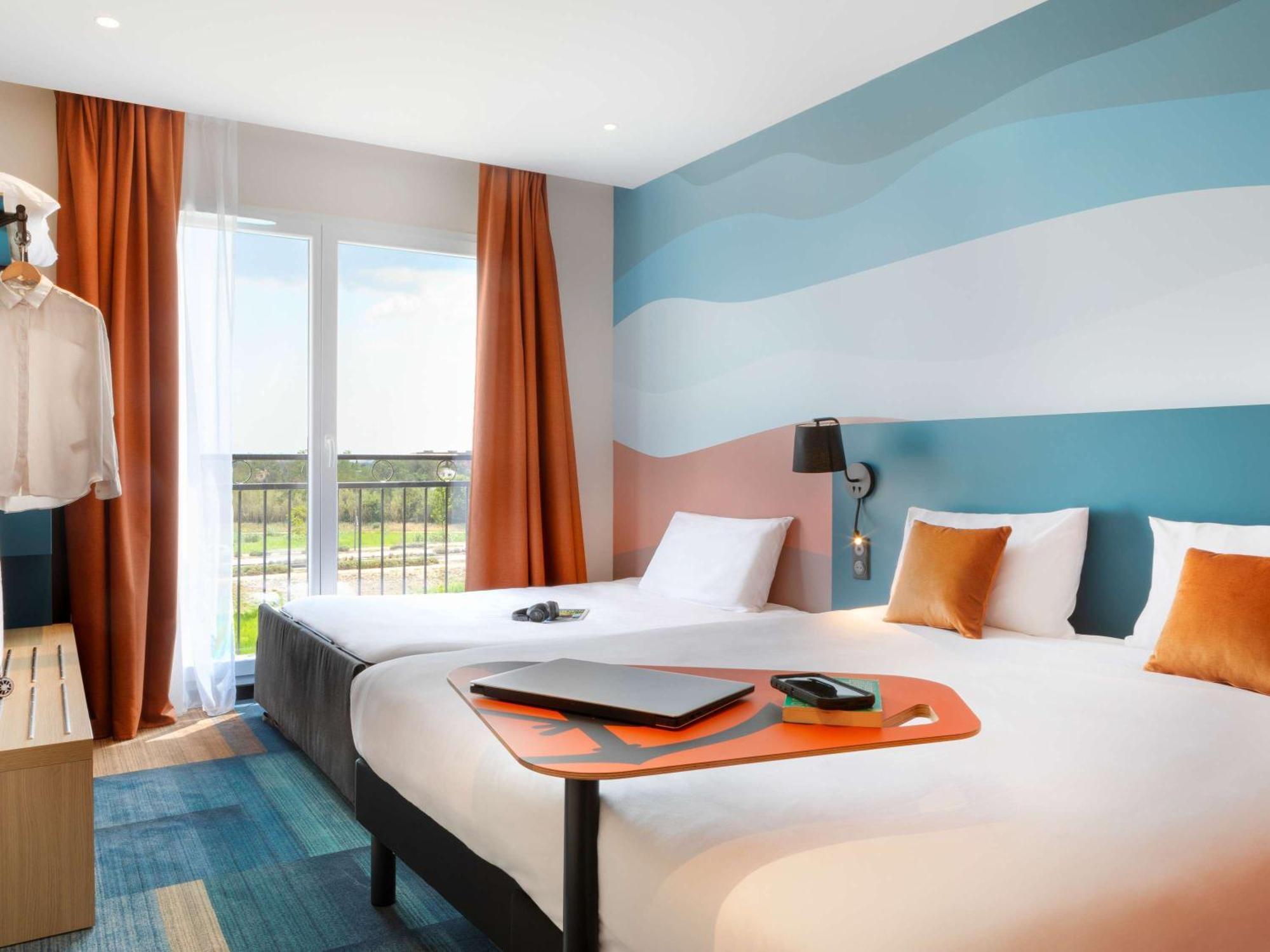 Ibis Styles Miramas Hotel Buitenkant foto