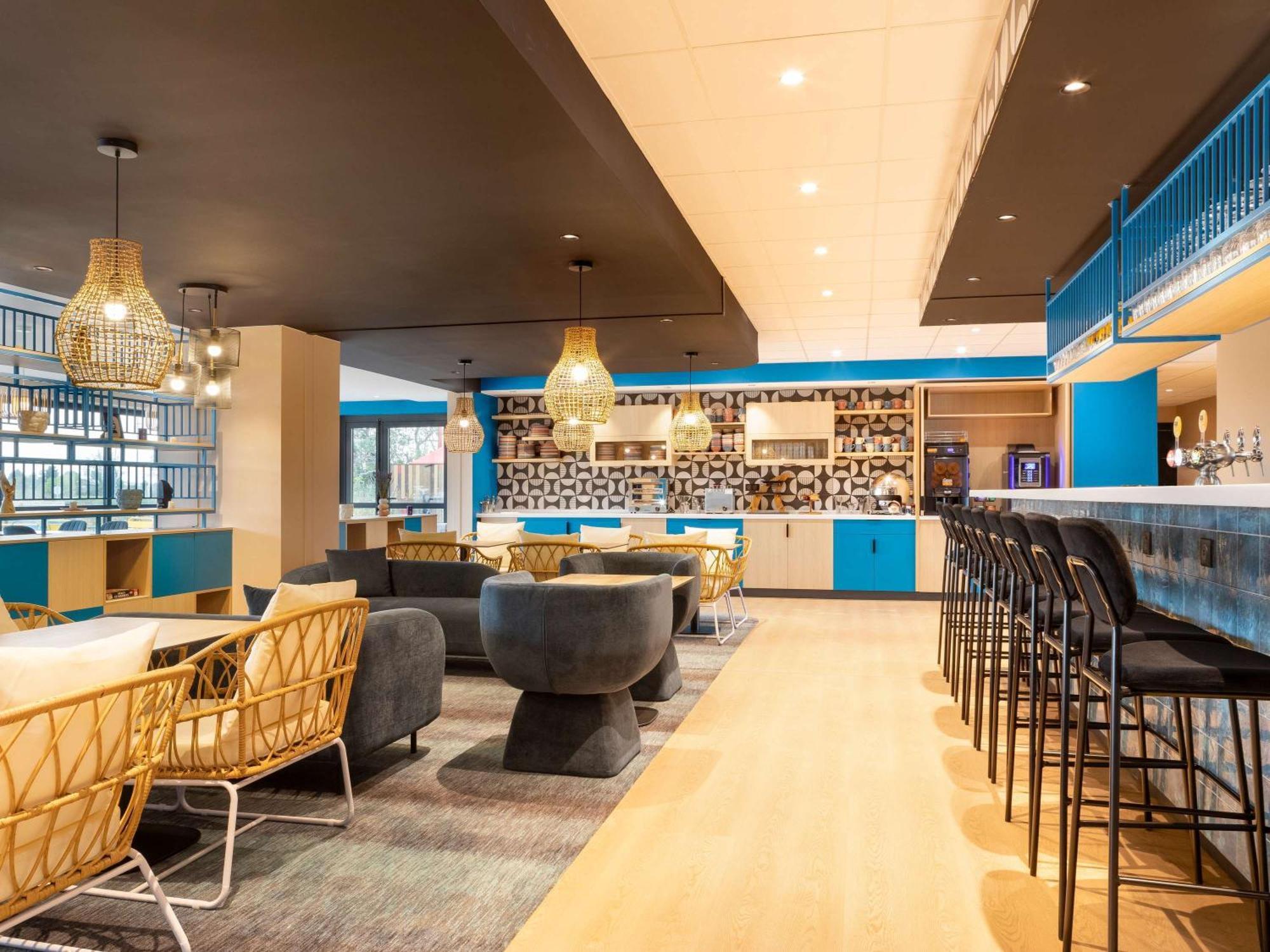 Ibis Styles Miramas Hotel Buitenkant foto