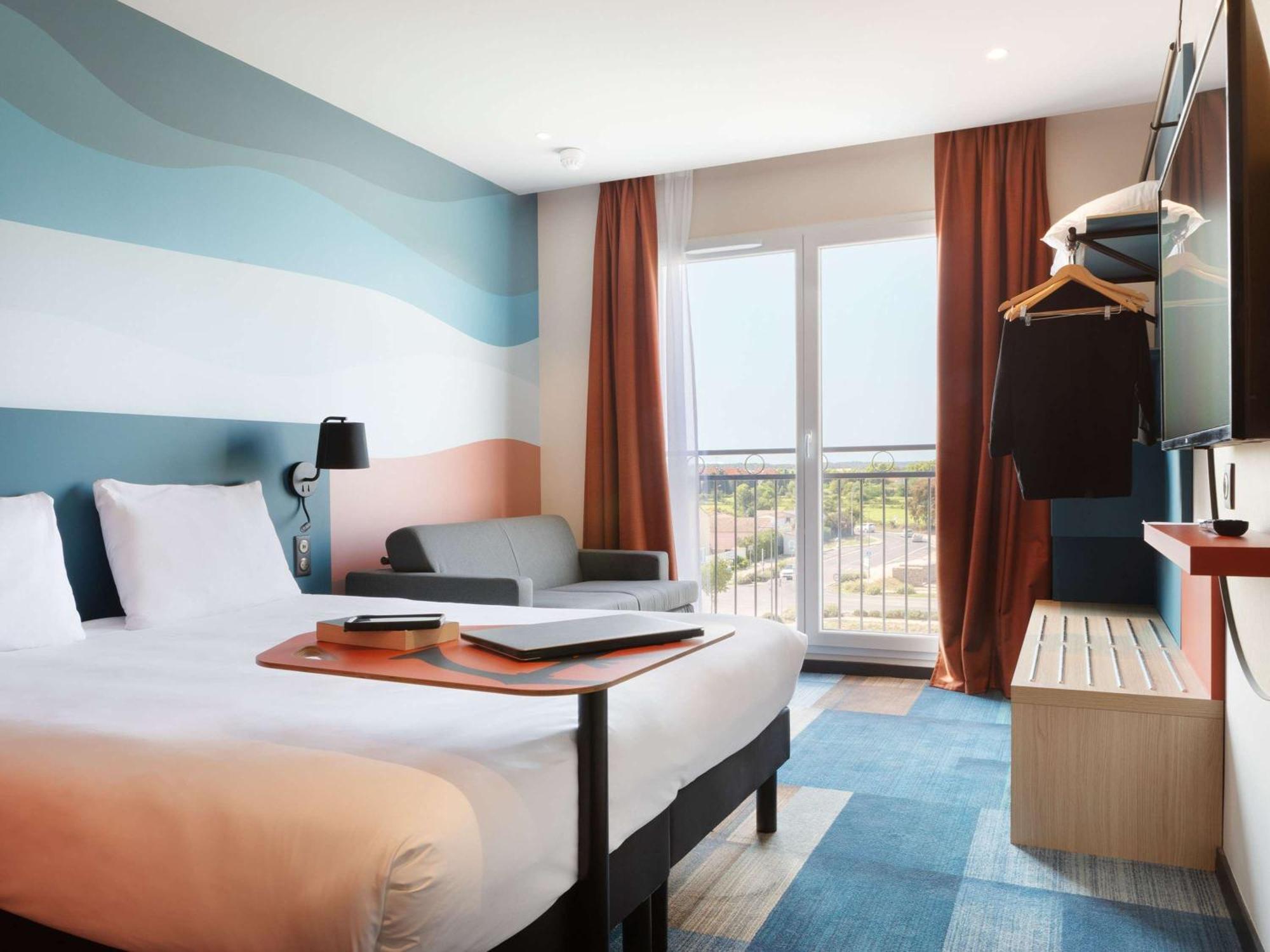 Ibis Styles Miramas Hotel Buitenkant foto